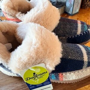 Dearfoams Navy and Cream Plaid Slippers